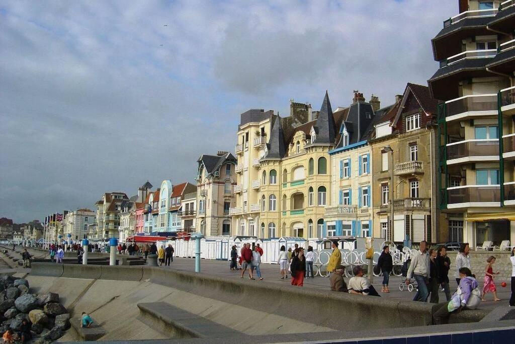 30m2 1 Et 1 Canape Lit A 2 Pas De La Et Du Centre